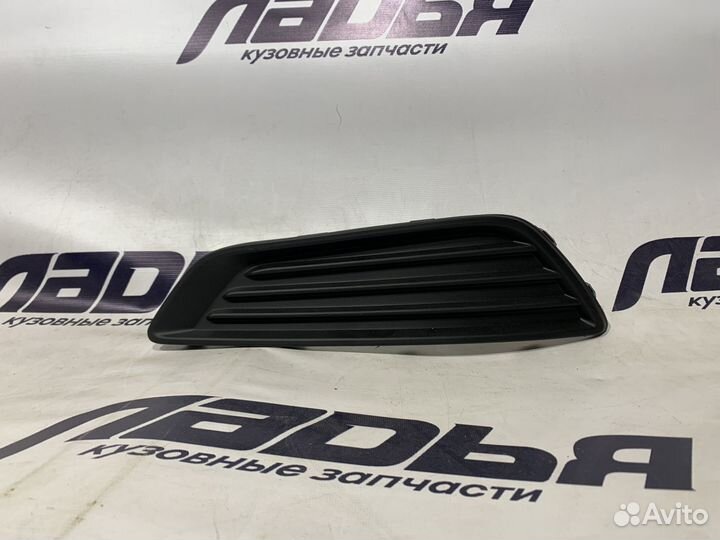 Заглушка птф ford focus 3 (15) правая