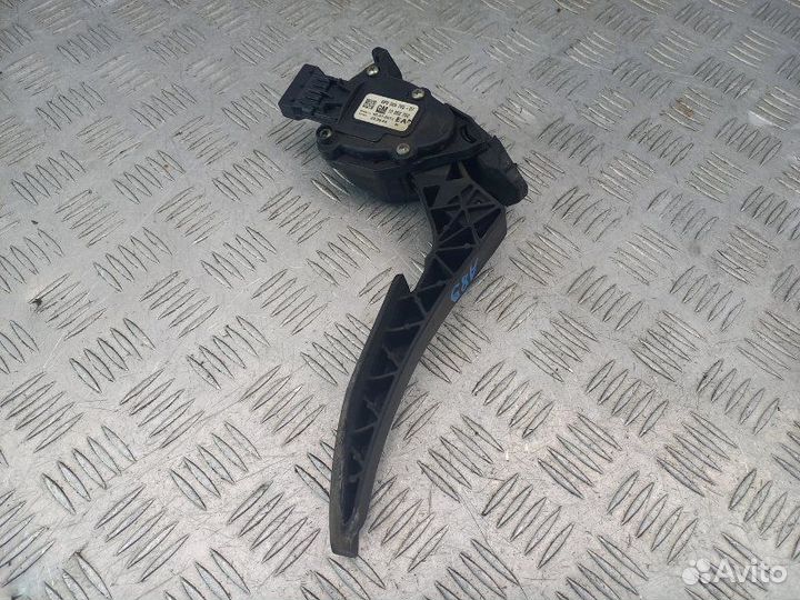 Педаль газа Chevrolet Cruze 1 1.8 F18D4 141Л.С