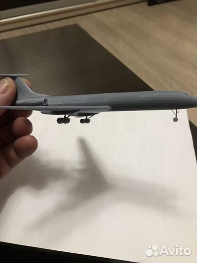 Модель самолета Ту-134 (заготовка) масштаб 1:200