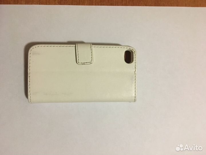 Чехол на айфон 4s