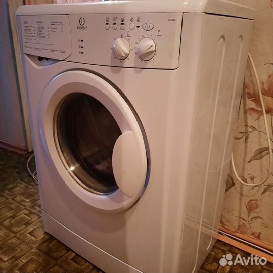 Стиральная машина indesit