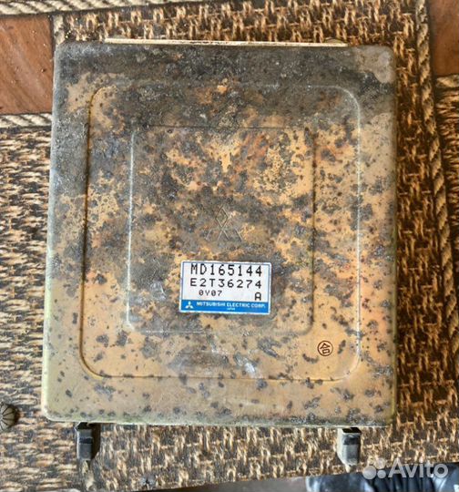 Эбу Мицубиси Галант 6