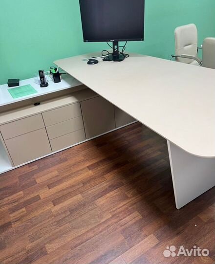 Офисная мебель комплект бу