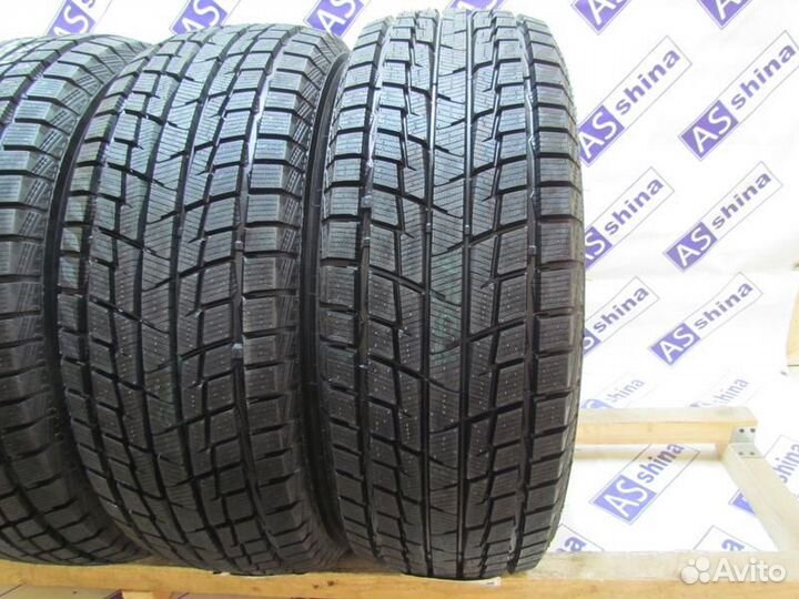 Cooper Weather-Master Ice 600 245/70 R16 107T