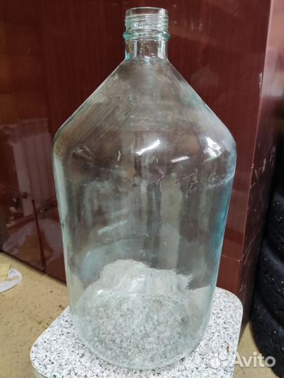 Бутыли стеклянные 10л и 20л