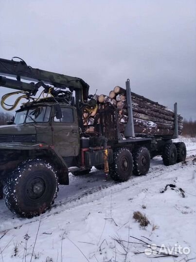 Услуги лесовоза с манипулятором