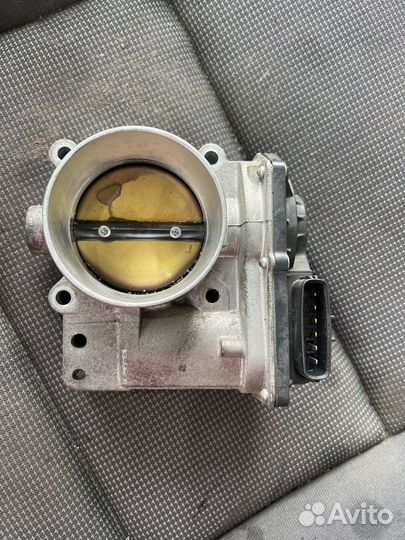 Дросельная заслонка Volvo s80 XC90