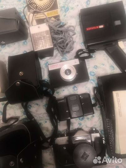 Плёночные фотоаппараты и кинокамера СССР