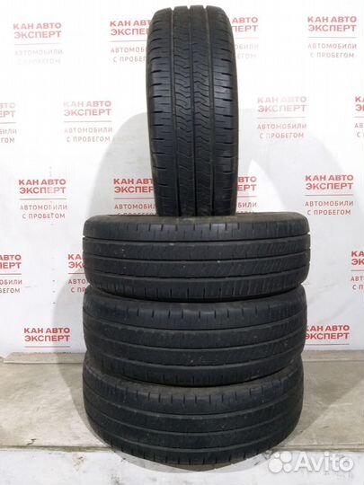 Kumho PorTran KC53 215/65 R17