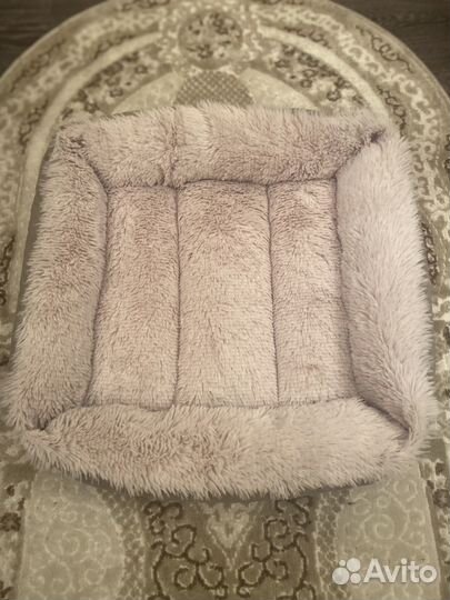 Лежанка для собак и кошек