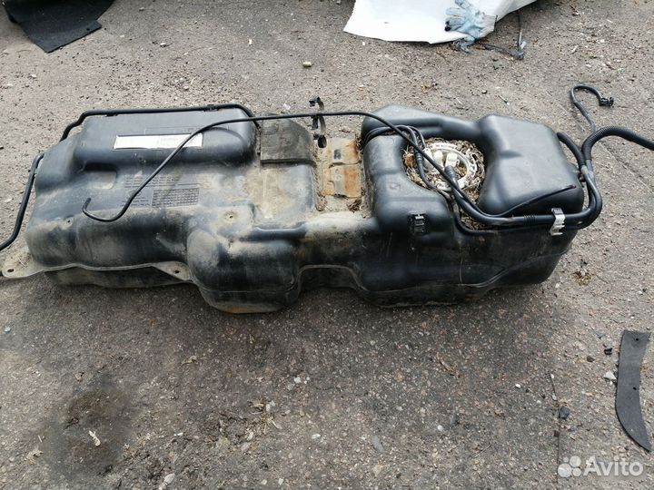 Бак топливный Rover Sport защ ты нету