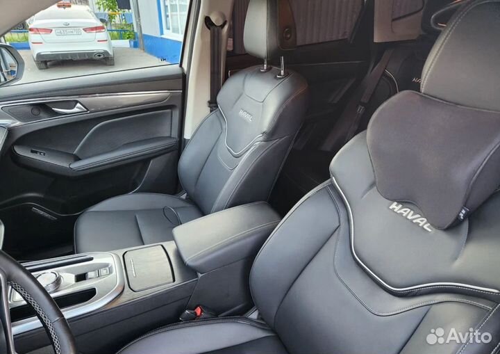 Требуется водитель тариф комфорт