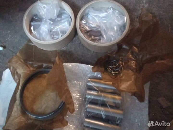 Поршневая группа на 402 двигатель