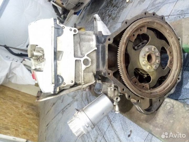 Двигатель Mercedes-Benz E-Class 1 (W124)