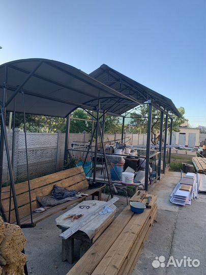 Участок с домами