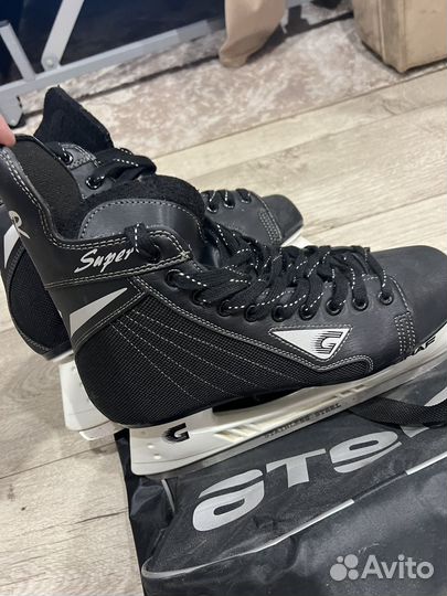 Коньки хоккейные graf