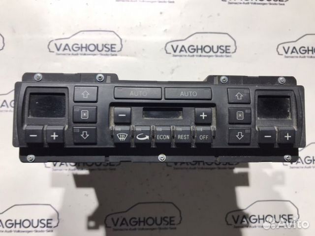 Блок управления климат-контролем Audi A8 D2 3.7
