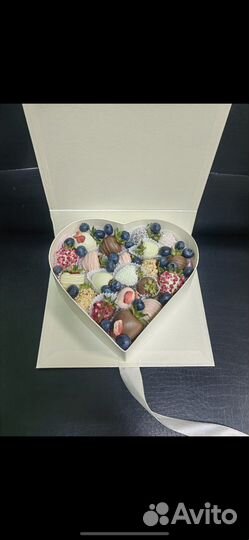 Коробка подарочная