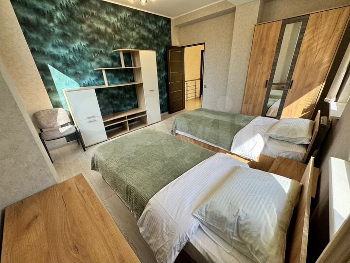 Дом 156 м² на участке 4 сот.