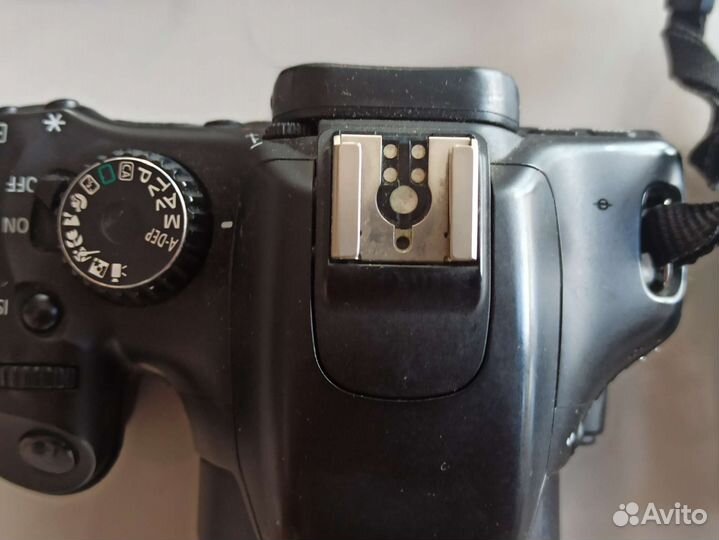 Зеркальный фотоаппарат canon 550d kit