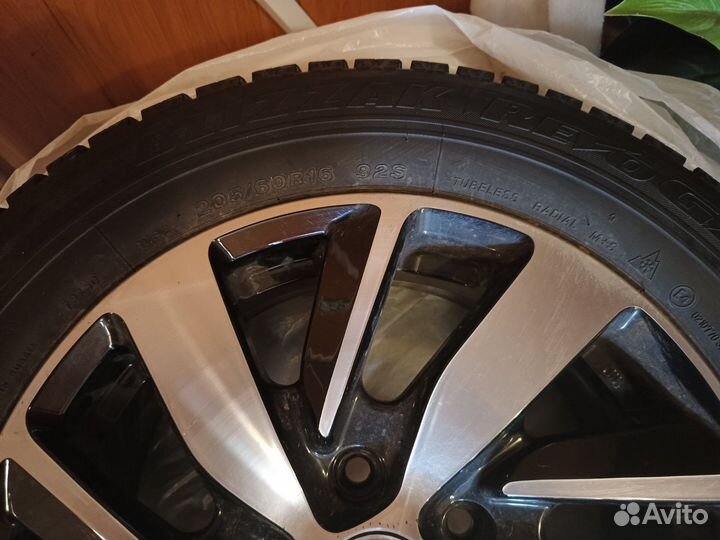 Acustica Challenger 8.25/7 R16