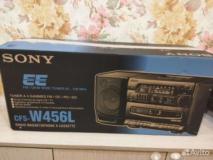 Рабочий Музыкальный центр Sony W456L в упаковке