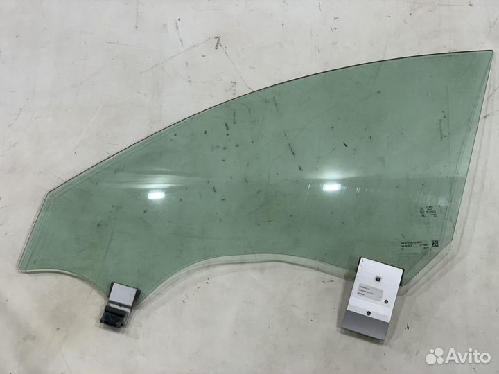 Стекло двери переднее левое Audi A7 4G