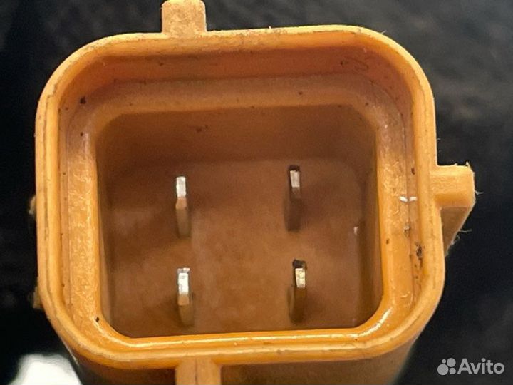 Датчик температуры охлаждающей жидкости Hyundai