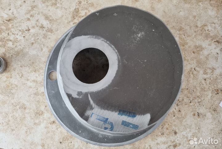 Кухонная мойка из искусственного камня