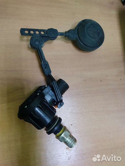 Клапан для контроля наполнения емкости