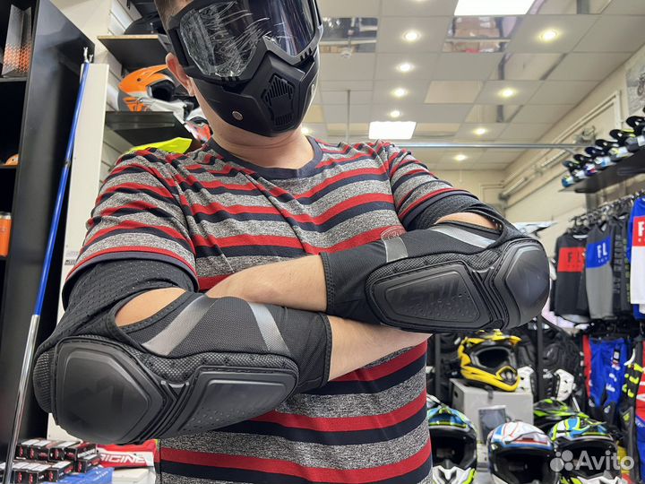 Налокотники Leatt contour elbow