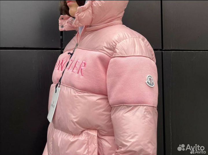 Пуховик Moncler pink женский