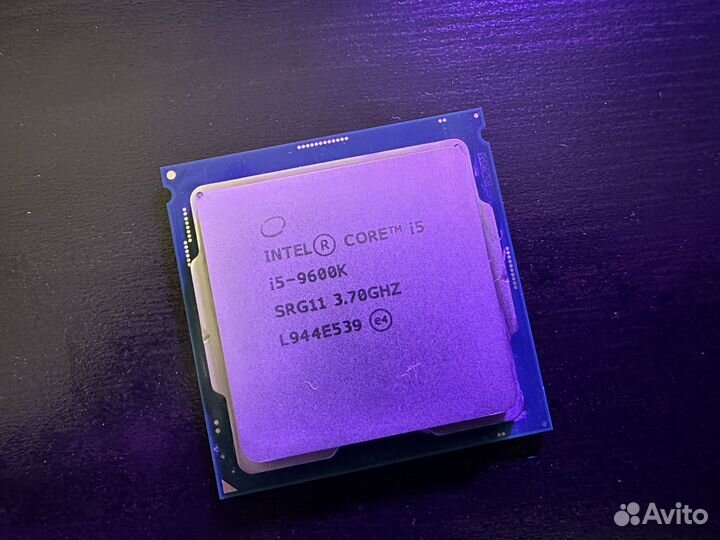 Процессор Intel Core i5 9600k