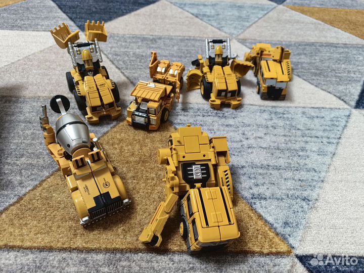 Игрушки трансформеры