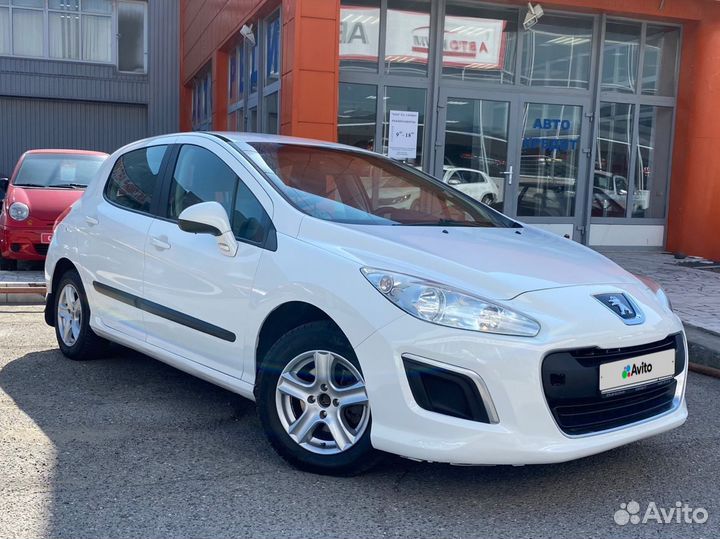 Peugeot 308, 2011