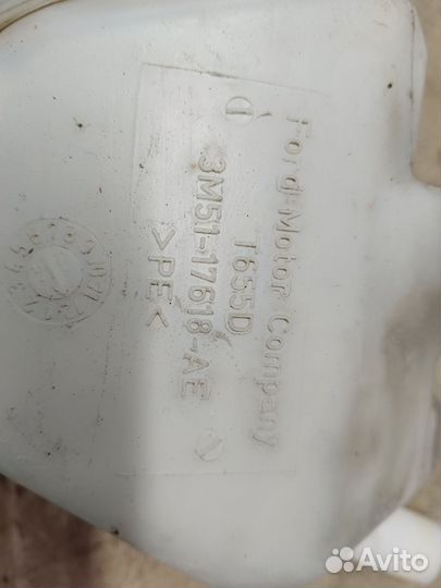 Бачок омывателя ford focus 2