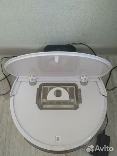Робот пылесос