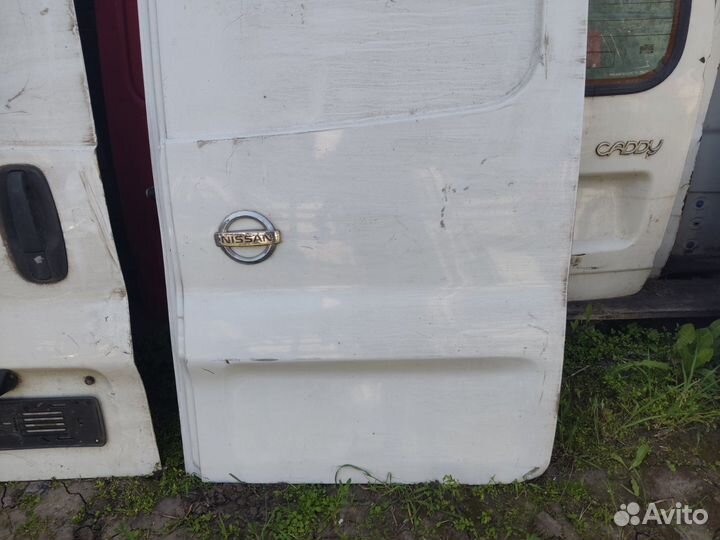 Дверь задняя правая Рено Трафик