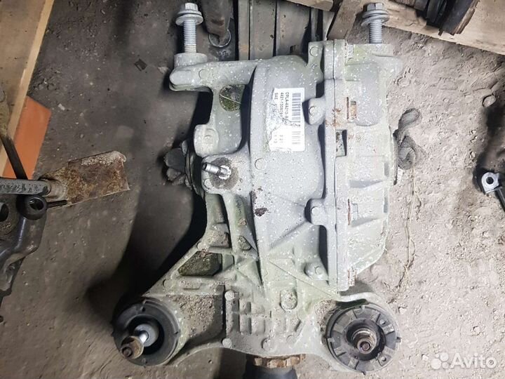 Редуктор заднего моста Land Rover