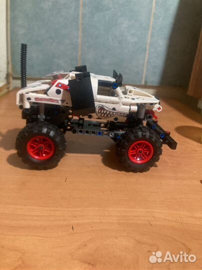 Lego technic 42150 monster jam лего монстор трак