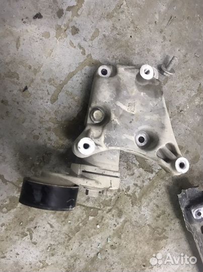 Натяжной ролик chevrolet cobalt