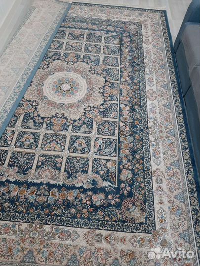 Ковер новый