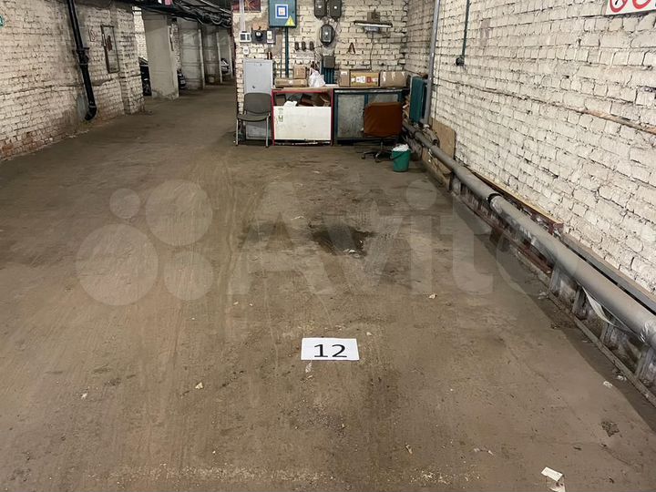 Машиноместо, 22 м²