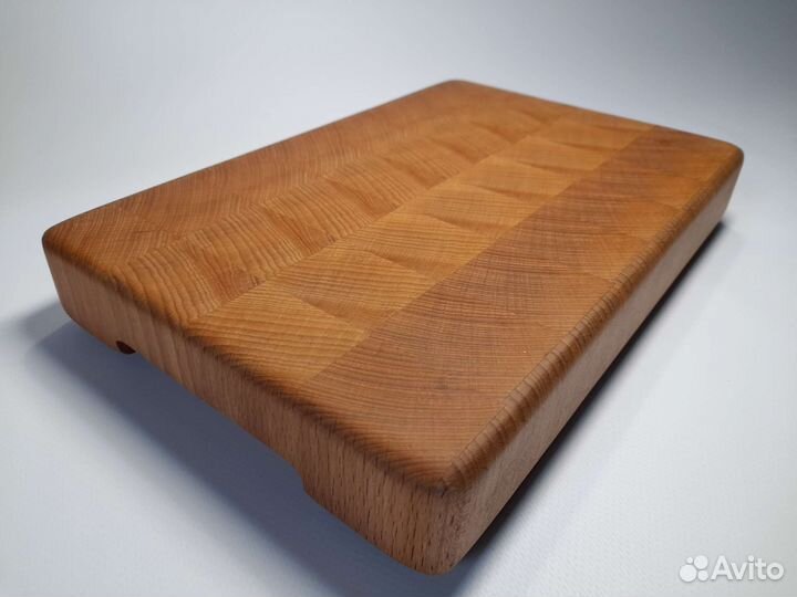 Торцевая разделочная доска из бука