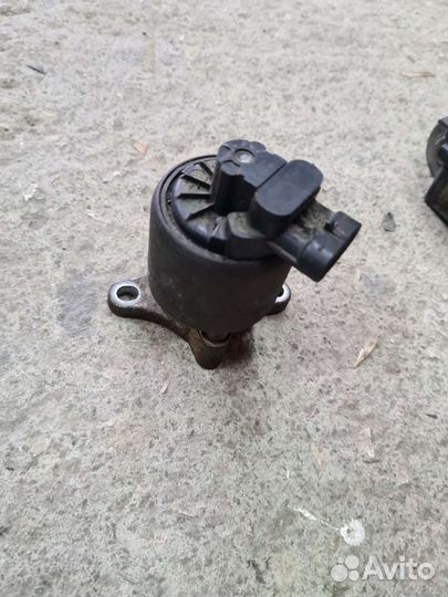 Клапан EGR Peugeot 407 2.0 бензин