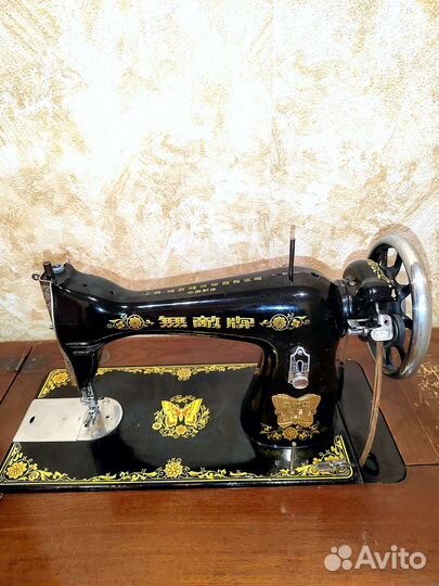 Швейная машина, станина