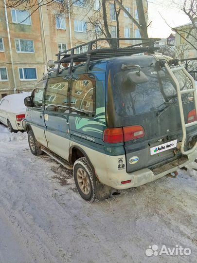 Mitsubishi Delica 2.8 AT, 1996, 236 000 км