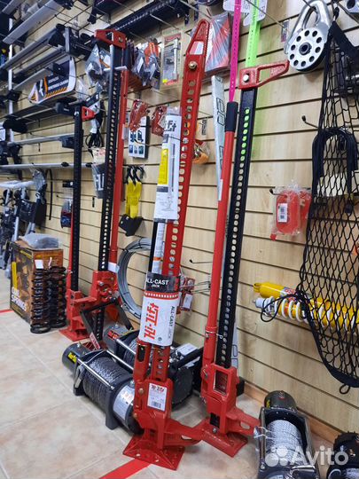 Реечный домкрат Hi Lift чугун 120 см