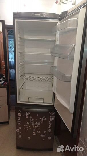 Холодильник Electrolux ERF 37400 X