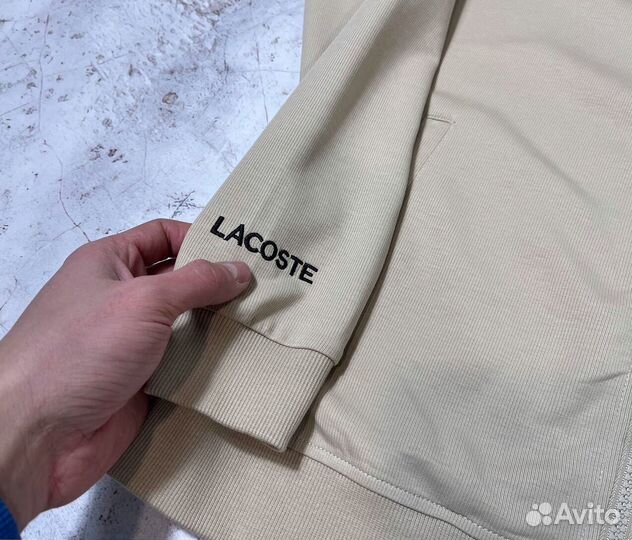 Спортивные костюмы Lacoste